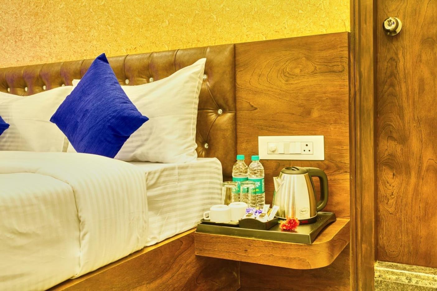 Sm Royal Stay Hotel - Near Bangalore International Airport Devanahalli Екстериор снимка